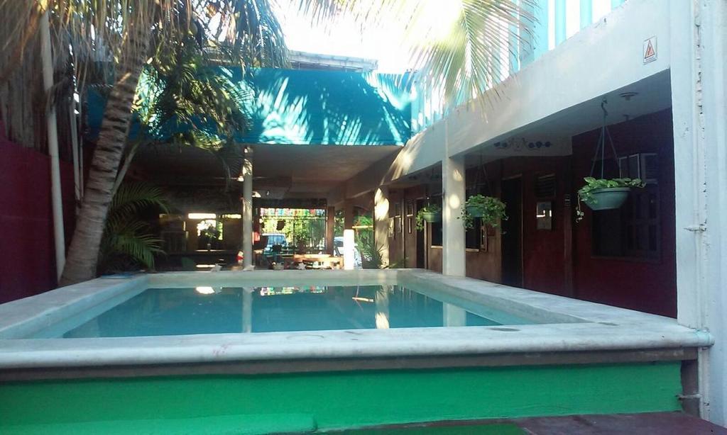 Hostal Chalupa Tulum Extérieur photo
